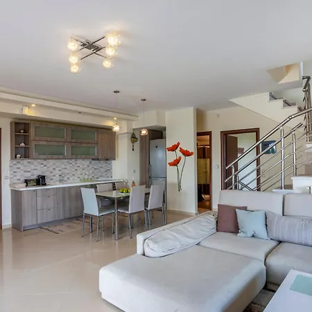 Villa Perfect View Deny With 6 Bedrooms And Heated Pool Hanioti