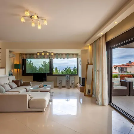 Perfect View Deny With 6 Bedrooms And Heated Pool *