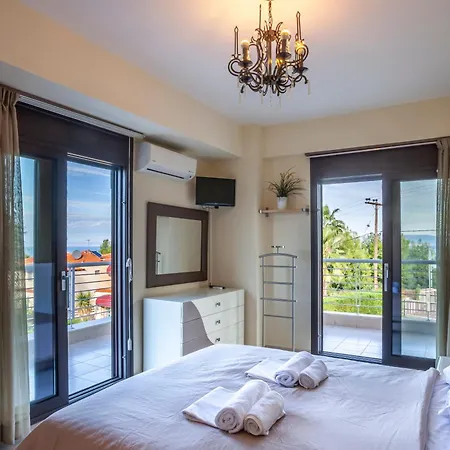Perfect View Deny With 6 Bedrooms And Heated Pool Villa Hanioti