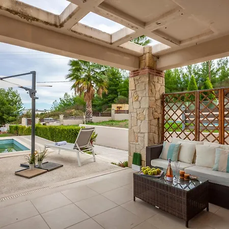 Perfect View Deny With 6 Bedrooms And Heated Pool Villa *