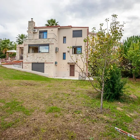 Villa Perfect View Deny With 6 Bedrooms And Heated Pool Hanioti