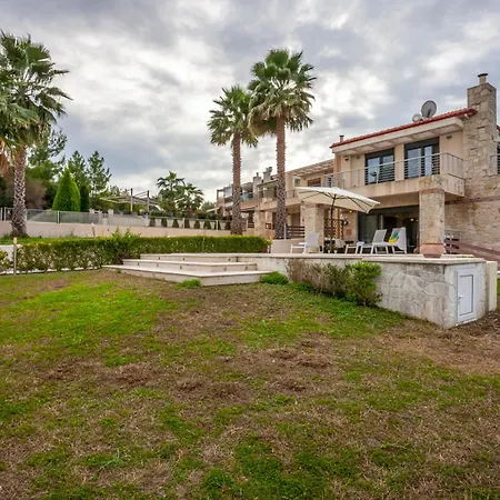 Perfect View Deny With 6 Bedrooms And Heated Pool Villa *