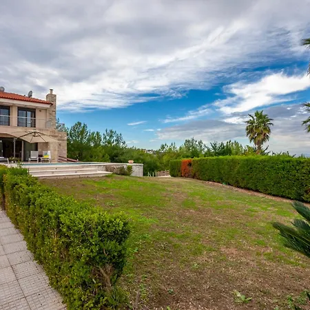 Perfect View Deny With 6 Bedrooms And Heated Pool Hanioti
