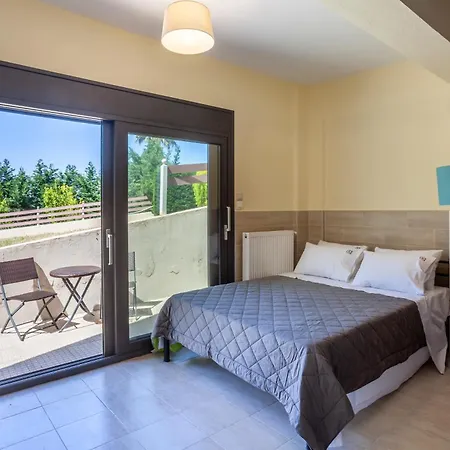 Villa Perfect View Deny With 6 Bedrooms And Heated Pool Hanioti