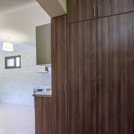 Perfect View Deny With 6 Bedrooms And Heated Pool * Hanioti