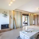 Perfect View Deny With 6 Bedrooms And Heated Pool Villa Chaniotis
