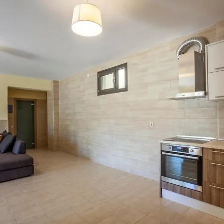 Perfect View Deny With 6 Bedrooms And Heated Pool Villa *