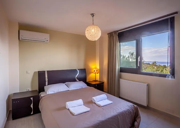Villa Perfect View Deny With 6 Bedrooms And Heated Pool Chaniotis